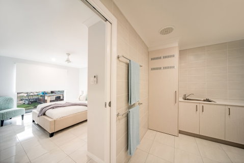 Airlie On Main Street Airlie Beach - Australia Accommodation 3
