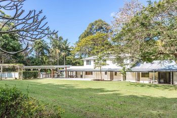 Augustine - Australia Accommodation 1