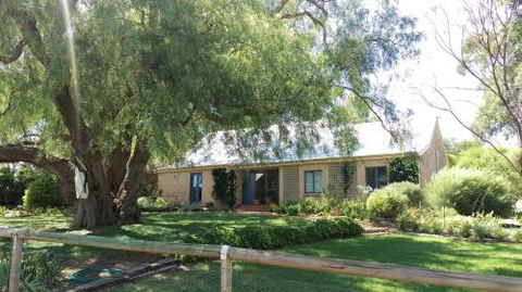 The Cottage At Riverside Farm - Australia Accommodation 4