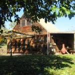 Ariane - Australia Accommodation 0