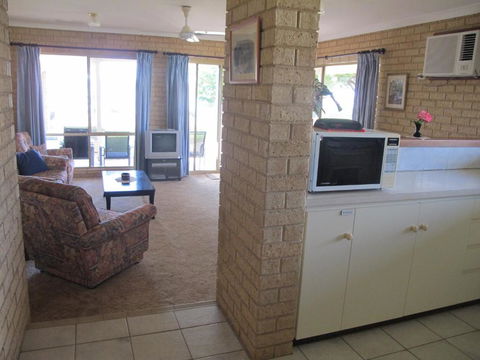 Kalbarri Riverfront Unit - Australia Accommodation 4