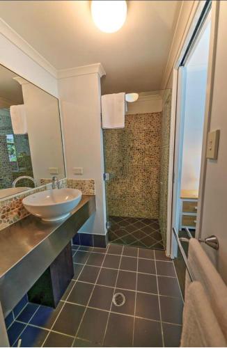 Mango Lagoon Sunbird Retreat - Australia Accommodation 1