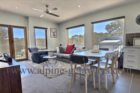 Apres - Australia Accommodation 0