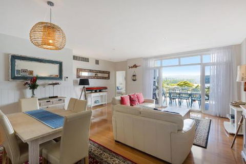 Wharf Apartment Unit 5 - Australia Accommodation 2