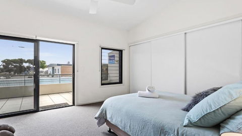 Aqua On Fletcher Street - Australia Accommodation 1
