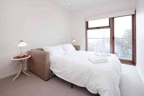 K2 12 - Australia Accommodation 5