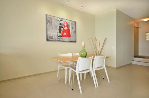 Jomar U1 21 McIlwraith Street Moffat Beach - Australia Accommodation 3