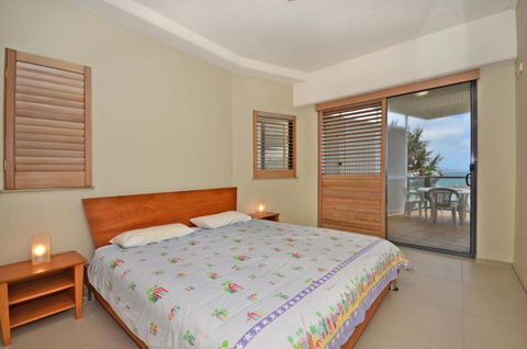 Jomar U1 21 McIlwraith Street Moffat Beach - Australia Accommodation 2