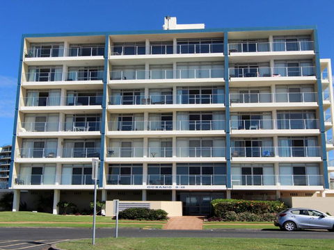 Oceanic 28 On The Beach! - Australia Accommodation 4
