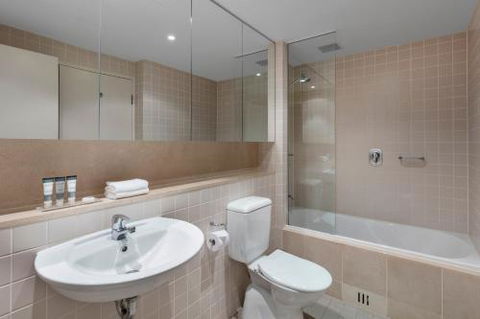 Apartments At 16 Holdfast - Australia Accommodation 3
