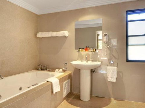 Anchorage AtHarbourside Magnificent Views - Australia Accommodation 1