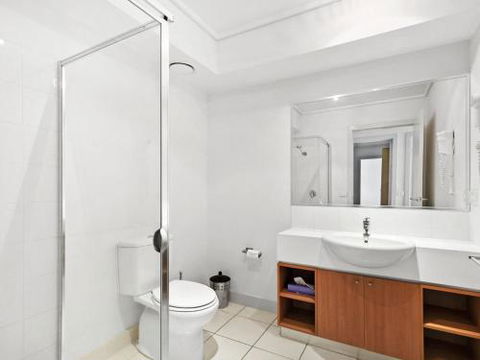 APARTMENT 12 PACIFIC APARTMENTS Across From The Pier - Australia Accommodation 3