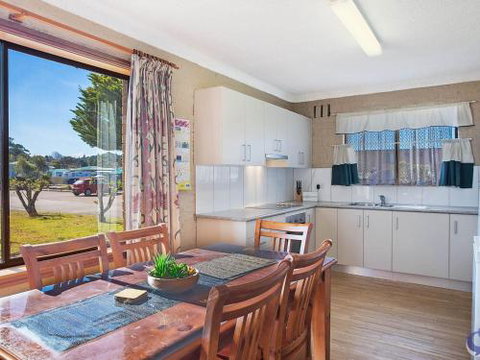 Apollo Unit 12 - Australia Accommodation 6