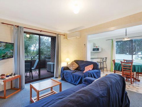 Apollo Unit 23 - Australia Accommodation 5