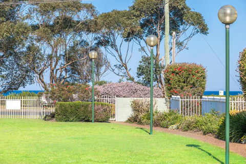 Ocean Breeze Fathoms 3 - Australia Accommodation 2