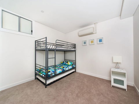 The Shoal Unit 309 / 4 8 Bullecourt Street - Australia Accommodation 5