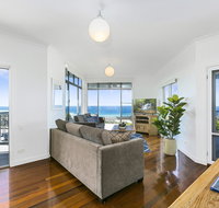 Panoramic Ocean Views in Peregian Beach 41 Parakeet Cresent - Australia Accommodation