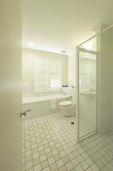 Villa Legato - Australia Accommodation 6