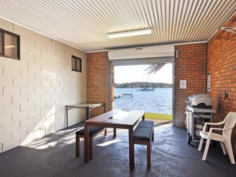 Fishing Point Shores - Australia Accommodation 1