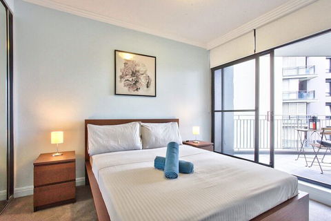 Apartment CBD Jones Bay - Australia Accommodation 3