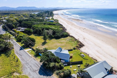 A PERFECT STAY - Belongil On The Beach - Australia Accommodation 0