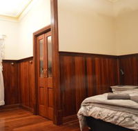 Gargoyle Lodge - Australia Accommodation