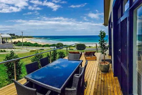 MAVI BEACH HOUSE Beachfront Wifi Views - Australia Accommodation 1