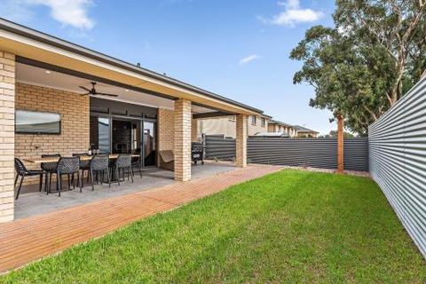 La Sienna - Australia Accommodation 0