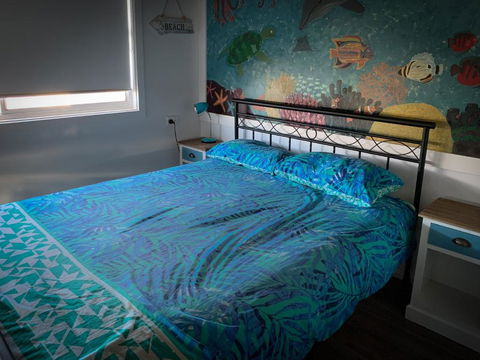 CDC 625 Beach House - Australia Accommodation 3