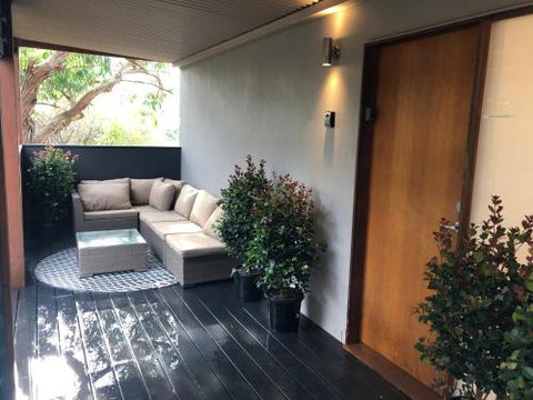 Carinya Coastal Cottage - Australia Accommodation 5