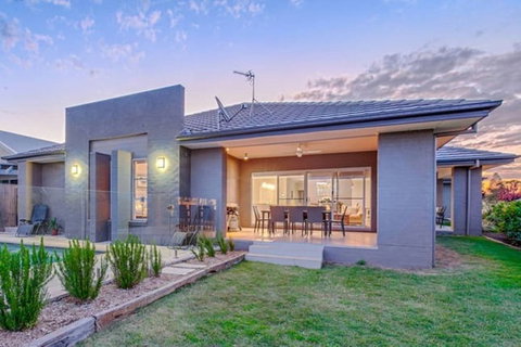 Vintage On The 8th - Australia Accommodation 5