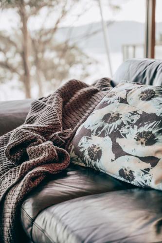 Getaway Bruny Island - Australia Accommodation 1
