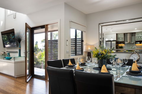Arabella Meadows - Australia Accommodation 6