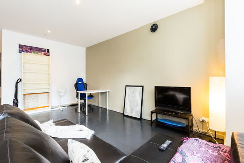MEGAN, 2BDR Melbourne Apartment - Australia Accommodation 2