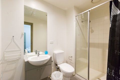 MEGAN, 2BDR Melbourne Apartment - Australia Accommodation 6