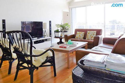 Allure - Australia Accommodation 6