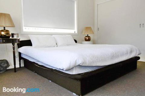 Allure - Australia Accommodation 5