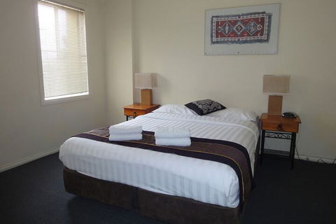 Moonee Valley Views Apartments - Australia Accommodation 3