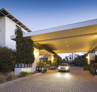 Ramada by Wyndham Diplomat Canberra - Australia Accommodation