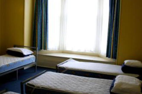 Glenelg Beach Hostel - Australia Accommodation 4