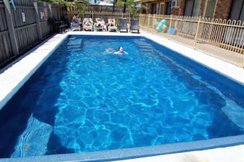 Allambi Holiday Apartments - Australia Accommodation 5