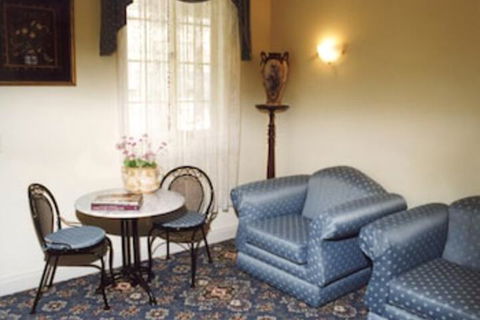 Merton Manor Exclusive Bed And Breakfast - Australia Accommodation 7