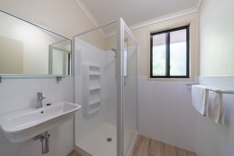 Capricorn Caves - Caravan Park - Australia Accommodation 6