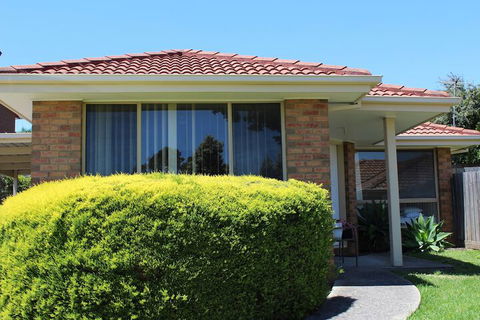 Australian Home Away At Doncaster Andersons Creek 2 - Australia Accommodation 1