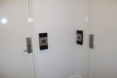 Chancellor Lakeside - Australia Accommodation 6