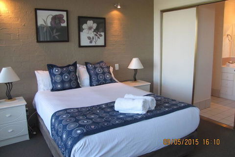 Apollo Apartments - Australia Accommodation 4
