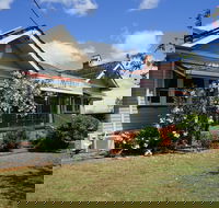 Melville House - Australia Accommodation