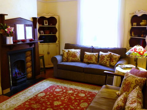 Hills Havens Cottages - Australia Accommodation 3