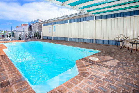 Cowra Motor Inn - Australia Accommodation 3