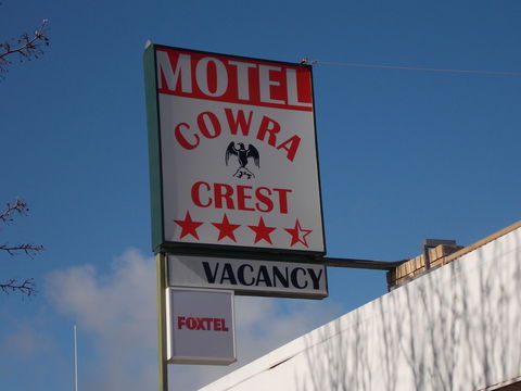 Cowra Crest Motel - Australia Accommodation 1